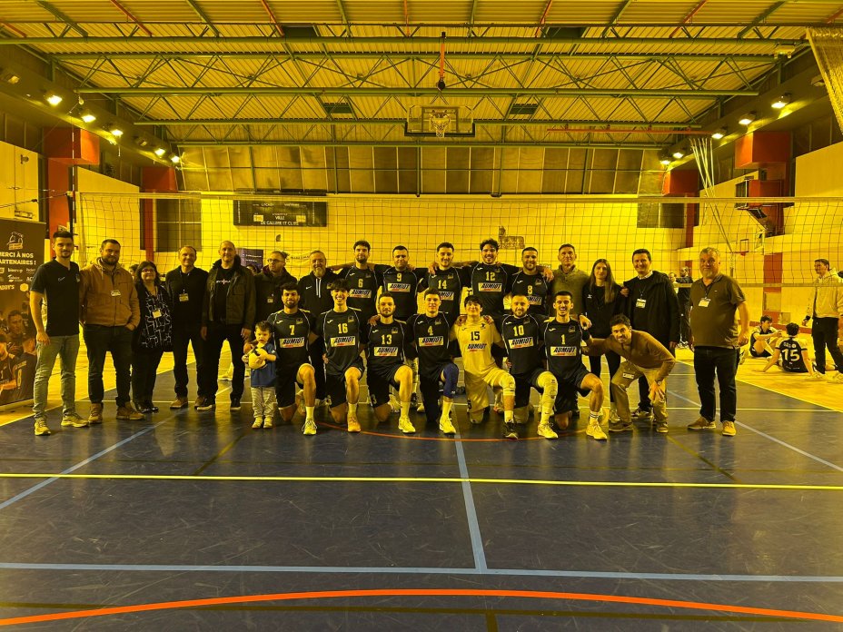 🔵🟡 Une soirée 100% ASCVB lors du derby face à Meyzieu ! 🔥